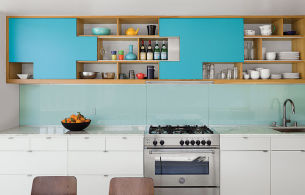 dual-house-kitchen-blue-cabinets-bertazzoni-range